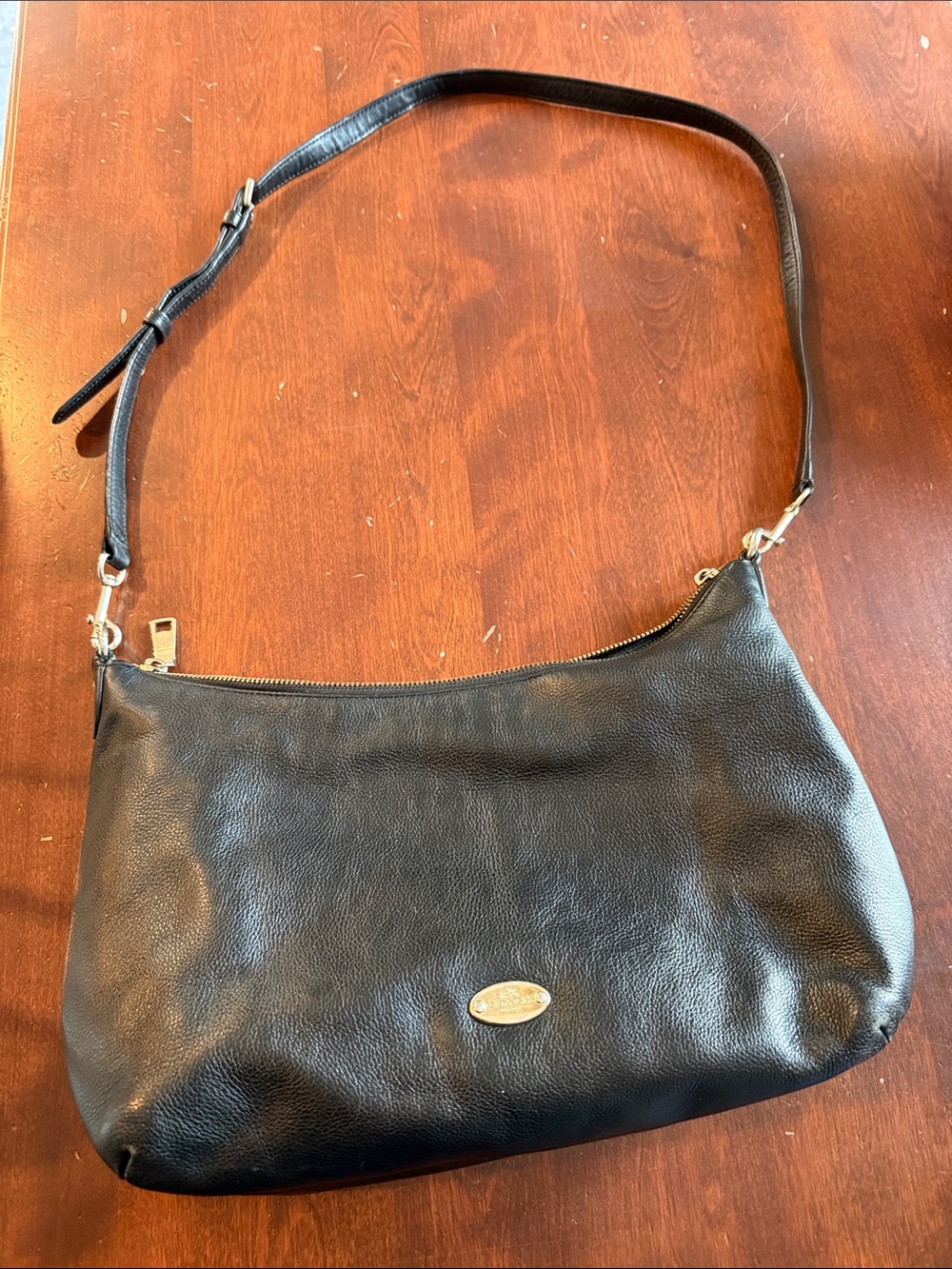 Classic Coach Black Leather Shoulder Bag